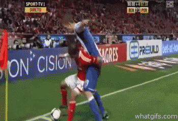 funny-gifs-soccer-defending